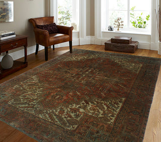 Fine Vintage Heriz Danniel Rust Rug