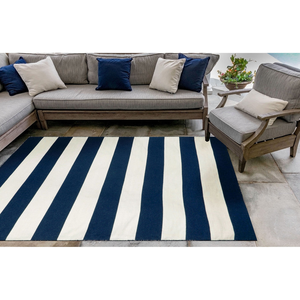 Sorrento Rugby Stripe Indoor/Outdoor Rug, Navy, 7'6"x9'6"