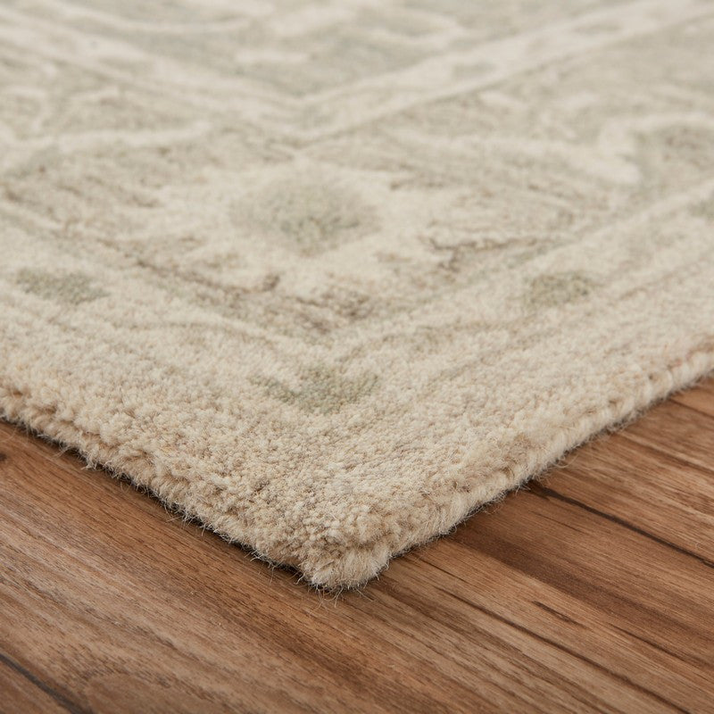 9" x 12" Green and Cream Medallion Area Rug