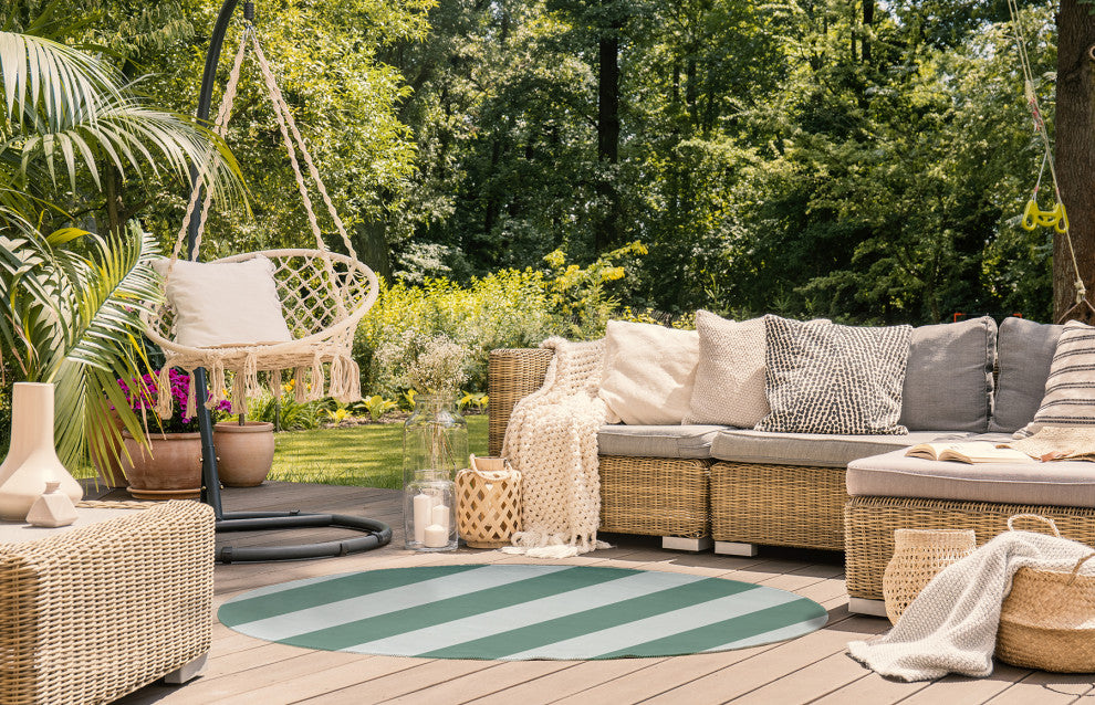 5' Round Graduated Stripe Indoor/Outdoor Rug, Sage