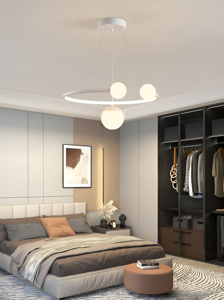 Broc | Pendant Lamp in the Shape of Hanging Balls, White