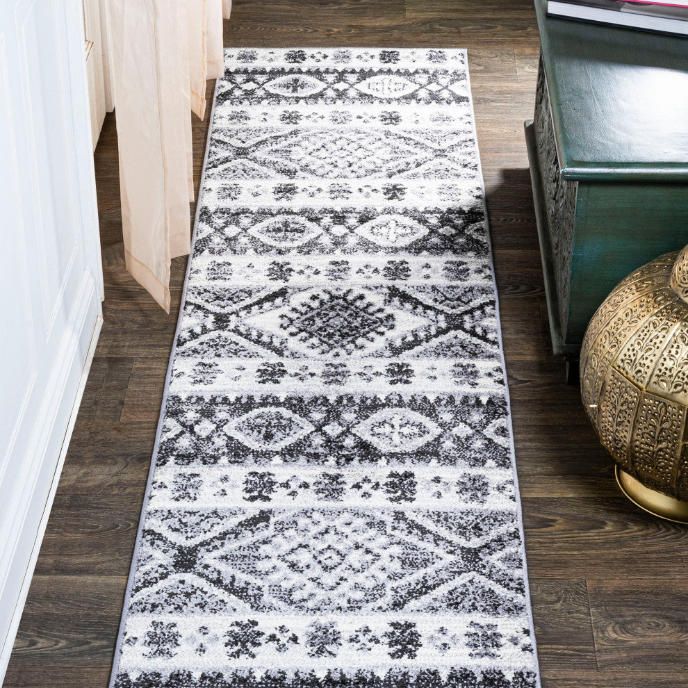 Sura Modern Kilim Geometric Gray/Anthracite 2 ft. x 8 ft. Runner Rug