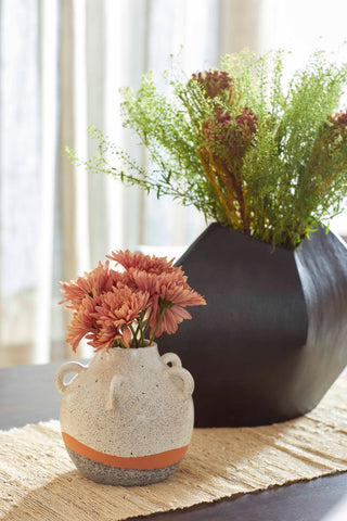 Adelaide Vase, Large