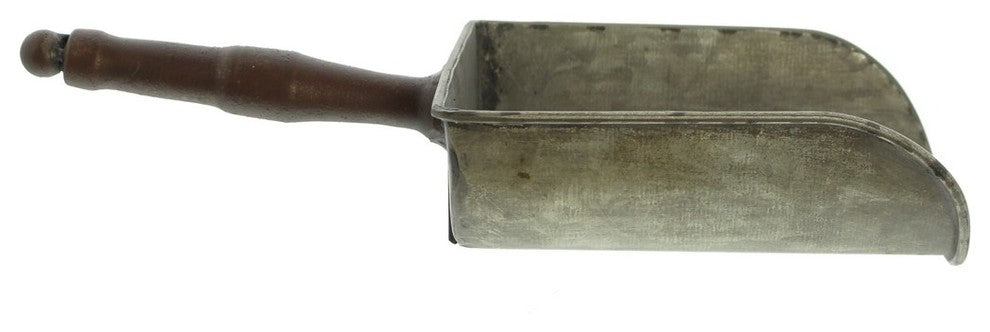 Shabby Look Metal Shovel Scoop "Nostalgia"