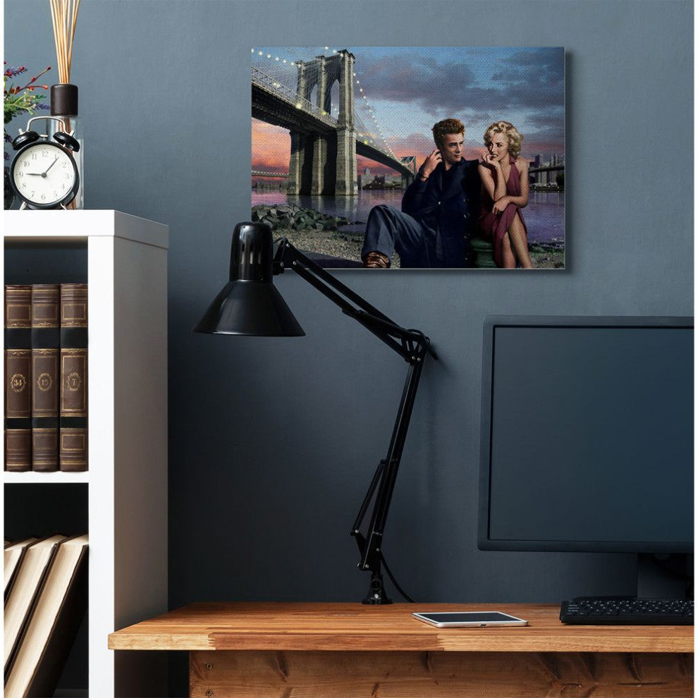 Stupell Industries Brooklyn Bridge Vintage Hollywood Movie Star, 24 x 30