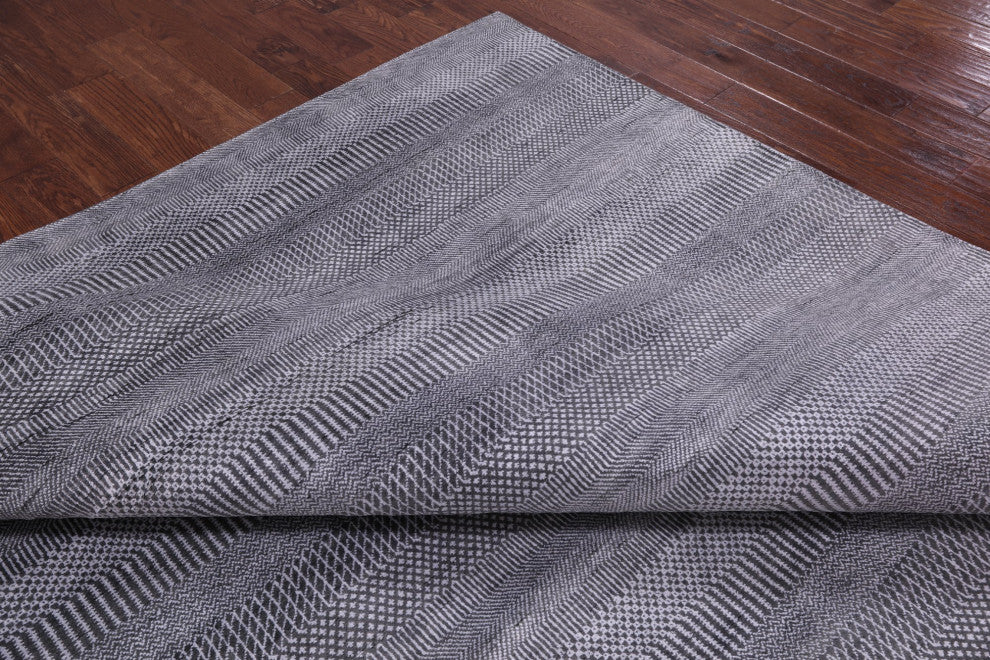 Savannah Grass Wool and Silk Hand Knotted Rug 9' 0" X 12' 2" Q11442