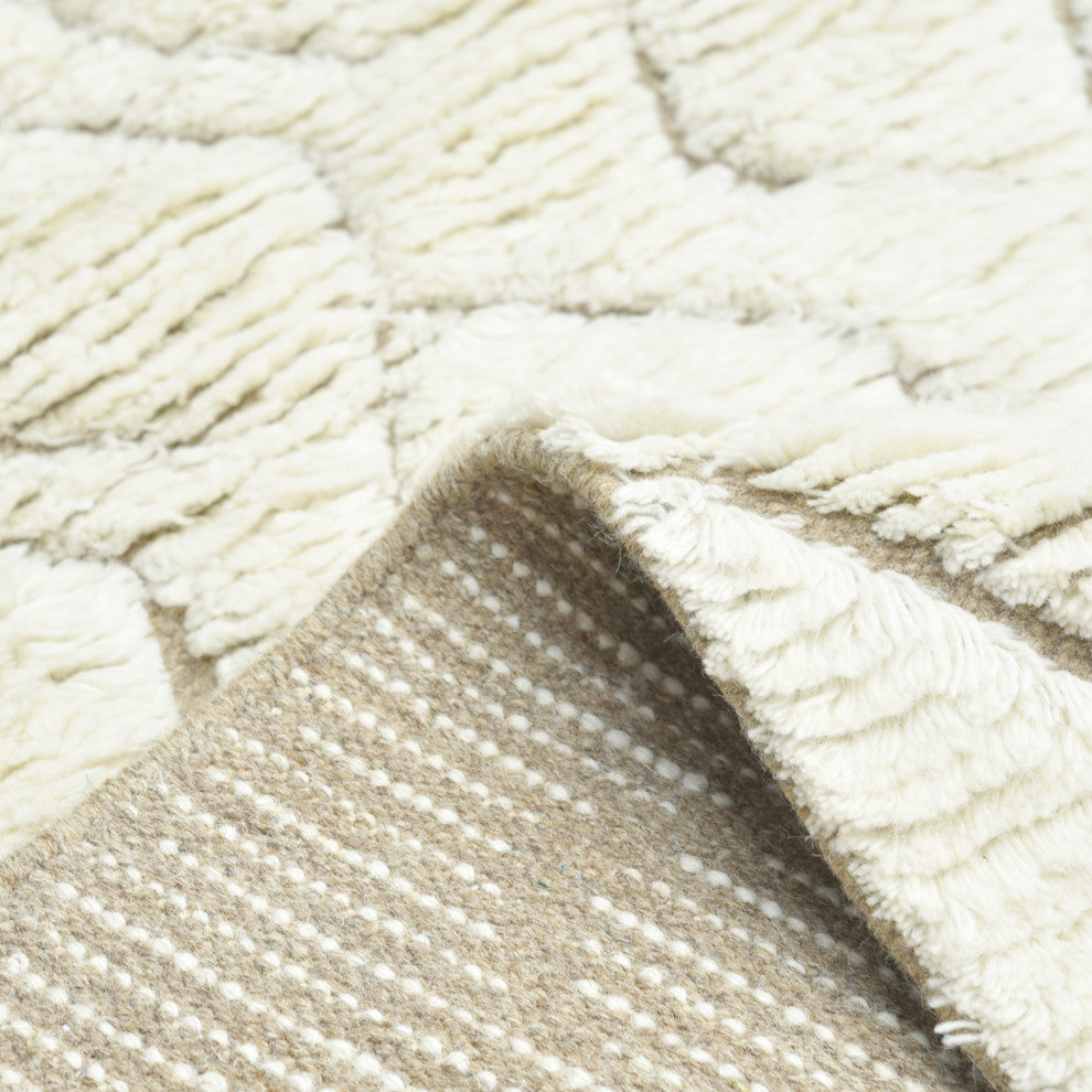 Astoria, Handmade Area Rug 5' 0" x 8' 0"