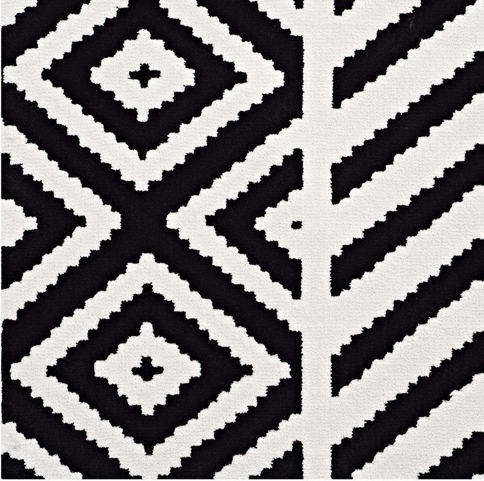 Ailani Geometric Chevron / Diamond 8x10 Area Rug