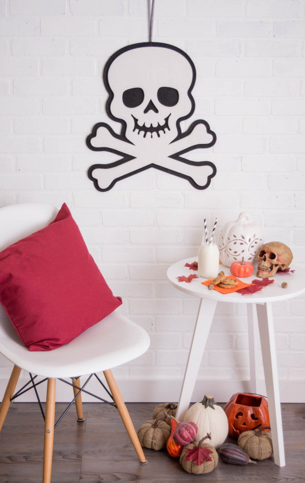 Hanging Foam Skull & Crossbones, Set of 2