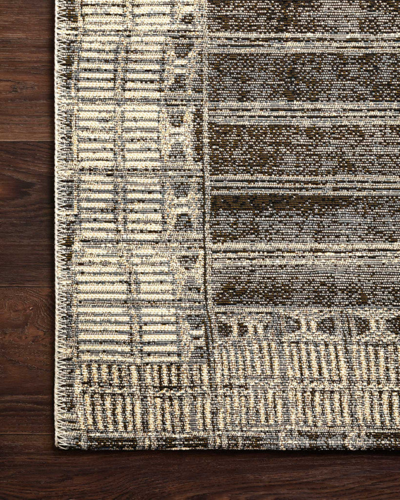 Mika In/out Area Rug by Loloi, Charcoal / Ivory, 2'5"x7'8"