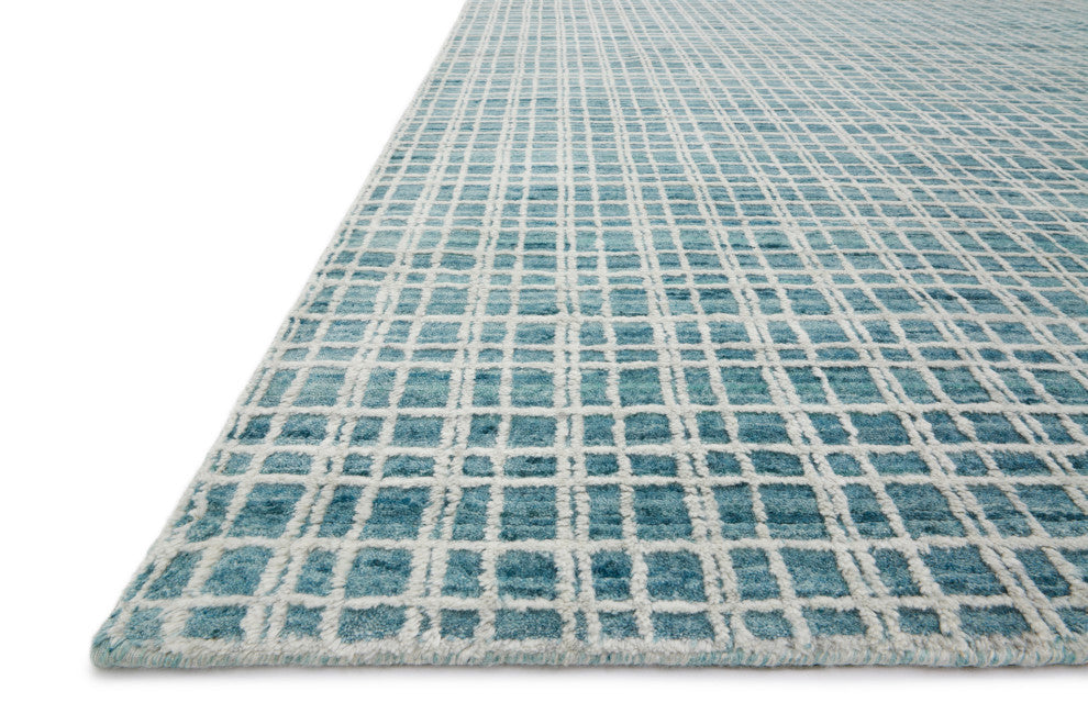 Loloi Urbana Area Rug, Aqua, 4'x6'