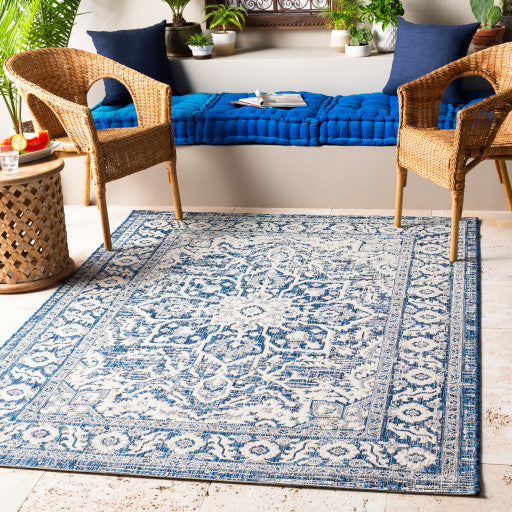 Surya Eagean EAG-2336 7'10" Round Rug, Navy/Denim/White