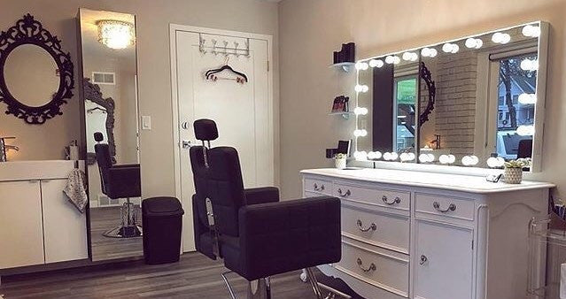 Hollywood Glow Panorama Extra Wide Vanity Mirror, Glossy White, Frosted Led