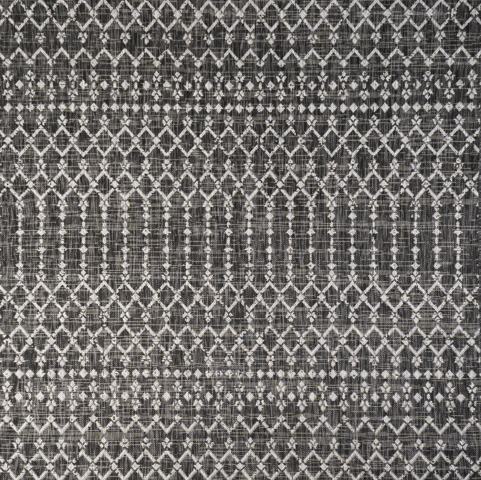 Ourika Moroccan Geometric Indoor/Outdoor Rug, Black/Gray, 5' Square
