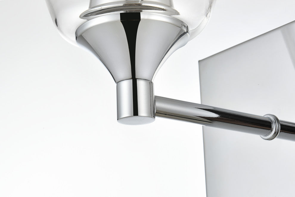 1 Light Chrome And Clear Bath Sconce