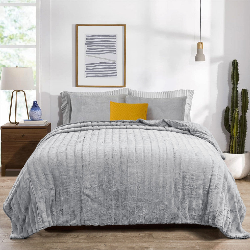 Super Mink Faux Fur Throw Blanket, Gray Down, 118" X 95"