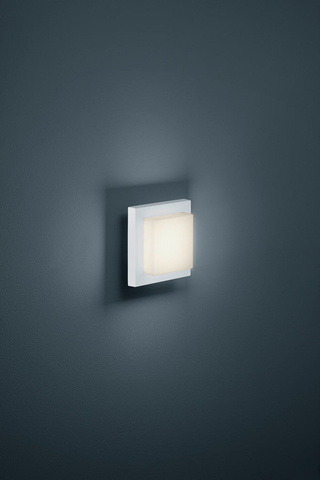Hondo LED Outdoor Wall Sconce, White