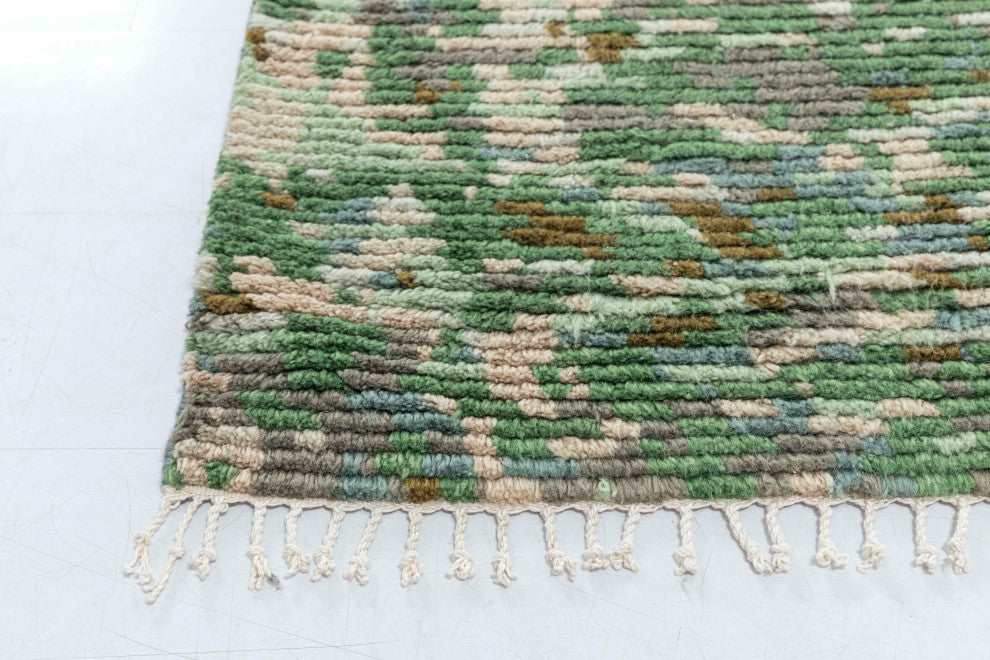 NuStory Fieldstone Hand Tufted  Area Rug in Green