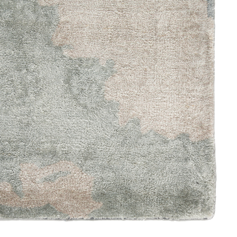 Jaipur Living Glacier Handmade Gray/Blue Rug, 2'6"x8'