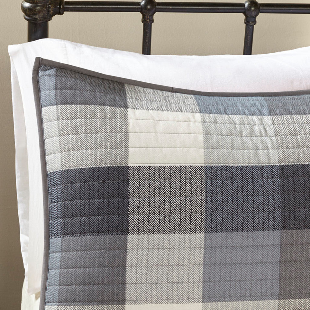 Madison Park Ridge 6 Piece Printed Herringbone Quilt Set With Throw Pillows