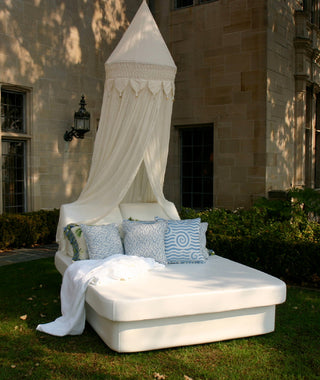 Modern Outdoor Bed Lounge, Crib And 2 Lean Wedges