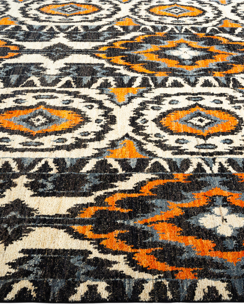 Modern, One-of-a-Kind Hand-Knotted Area Rug Ivory, 6'' 2" x 6'' 2"