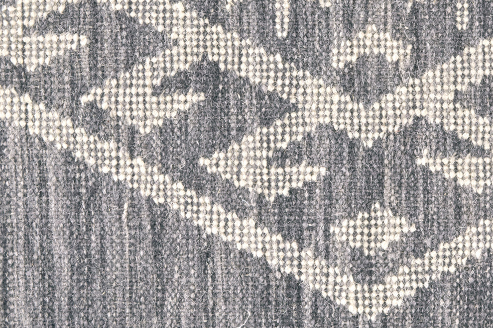 Weave & Wander Bray Navy/Ivory Rug, 10'x14'