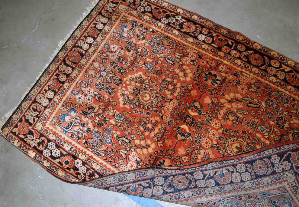 Handmade Antique Persian Sarouk Rug, 3.3'x5.3', 100cmx161cm 1920s