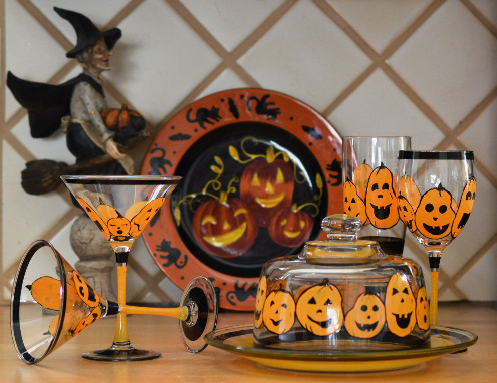 Pumpkin Family Wine Glasses, Set of 2