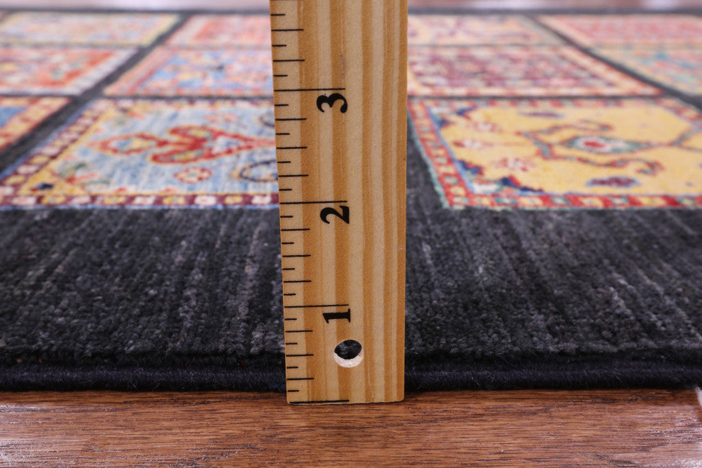 2' 8" X 6' 0" Black Persian Garden Design Hand-Knotted Runner Rug Q10689