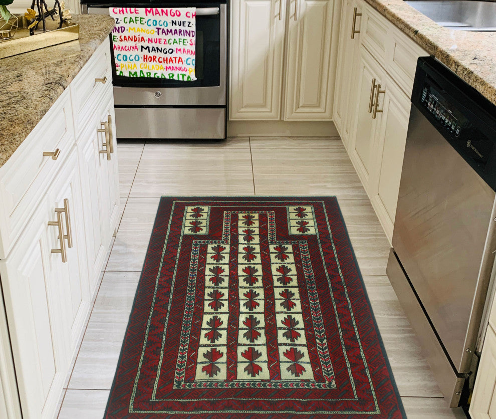 Fine Vintage Distressed Vito Ivory/Red Rug, 2'9x3'9