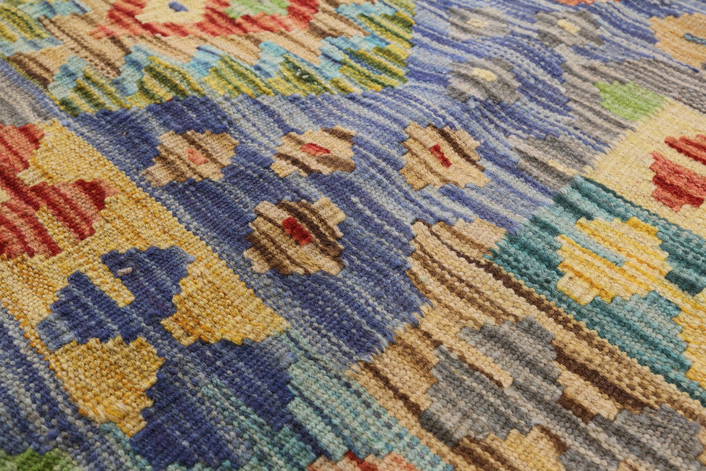 5' 11" X 7' 8" Kilim Flat Weave Reversible Rug Q8298