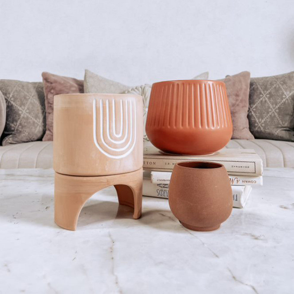 Ceramic Planter with Stand, 5.12"L x 7.09"H x 5.12"W, Orange