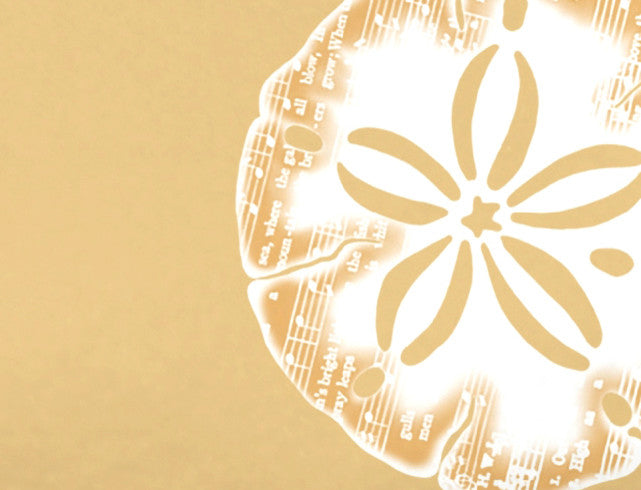 Sanddollar Ornaments Decorative Holiday Geometric Print Bath Towel, Gold