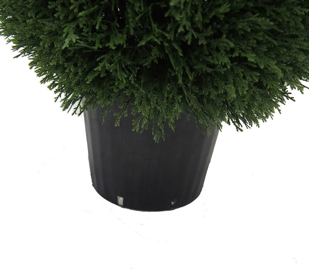 Vickerman 36" Cedar teardrop Shaped, Pot, UV