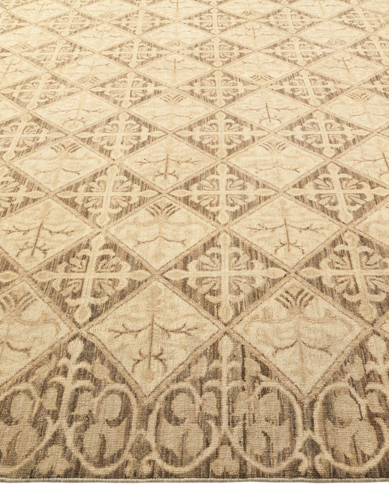 Eclectic, One-of-a-Kind Hand-Knotted Area Rug Gray, 8'2"x9'6"