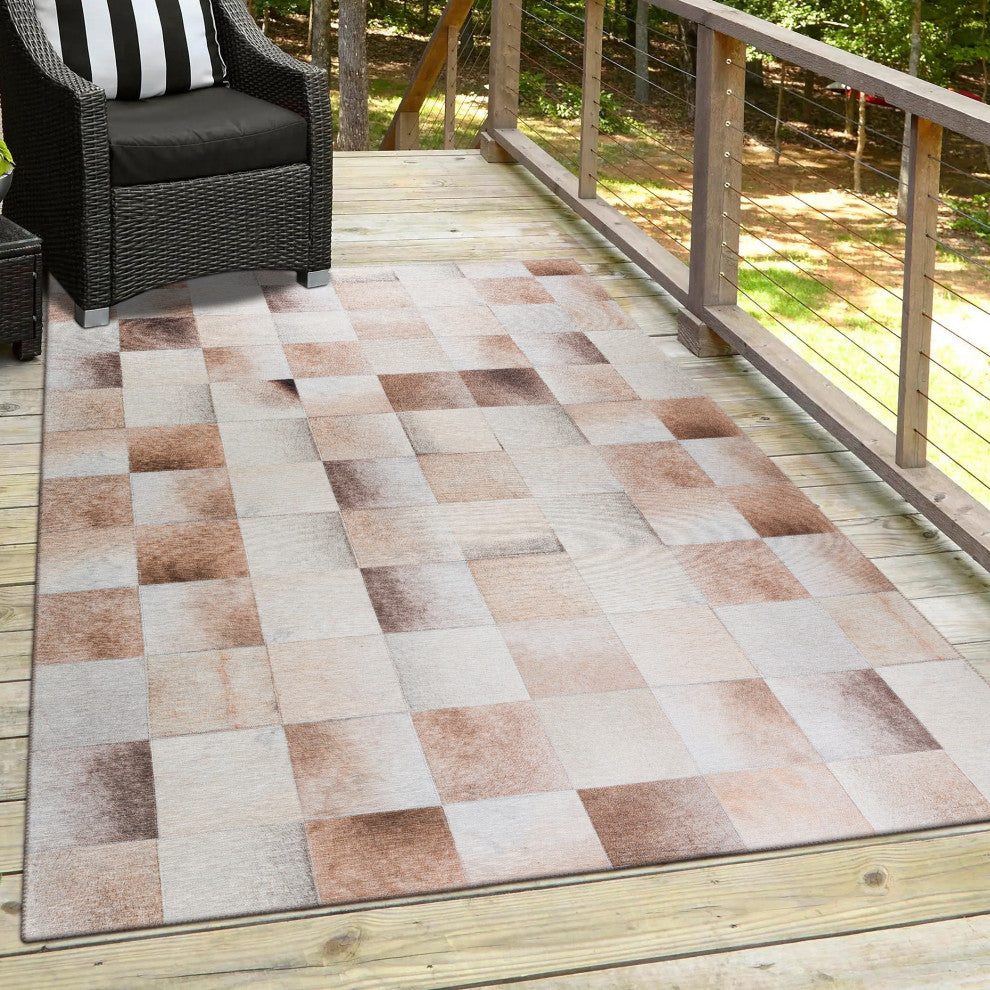 Indoor/Outdoor Stetson SS10 Khaki Machine Washable 8' x 10' Rug