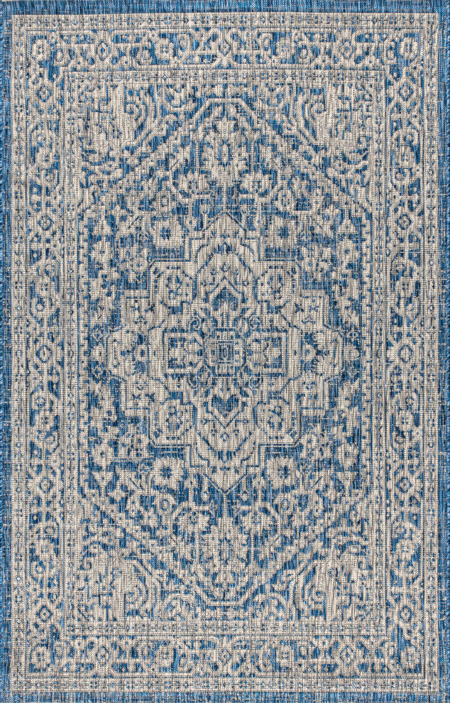 Sinjuri Medallion Textured Weave Indoor/Outdoor Area Rug