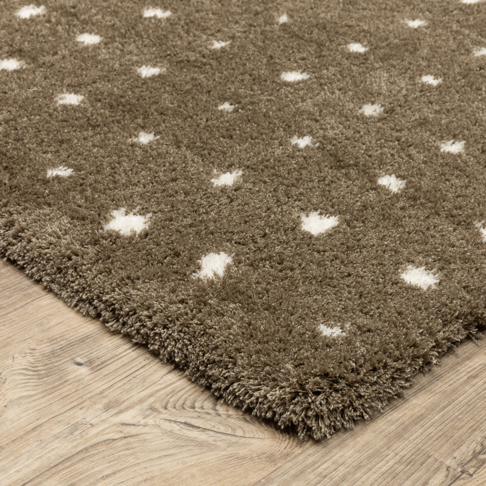 Greer Transitional Geo Dots Mink Brown/ Ivory Area Rug, 2'3" x 7'6"