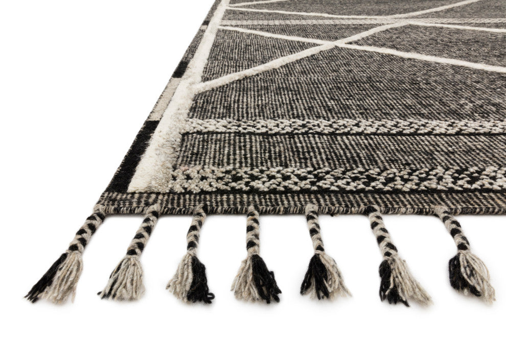 Loloi Iman Beige/ Grey 5'-6" x 8'-6" Area Rug