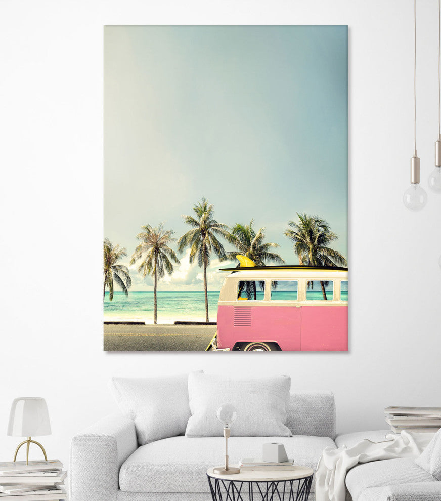 Surf Bus Pink - 72 x 54 by Design Fabrikken