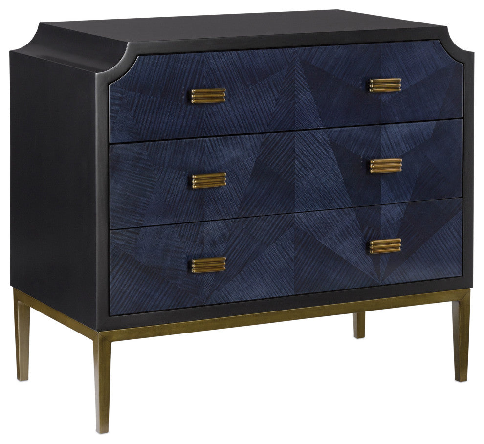 Kallista Chest