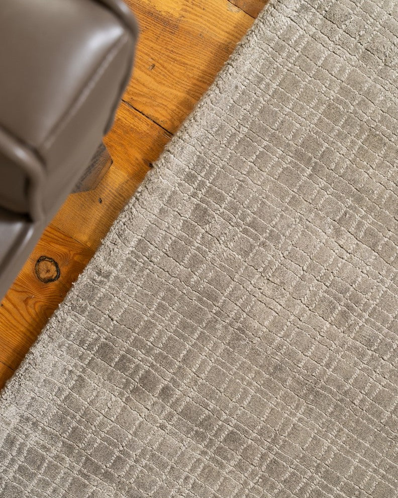 Adonis Hand-Loomed Durable Viscose Contemporary Area Rug Carpet, Grey, 5' X 8'