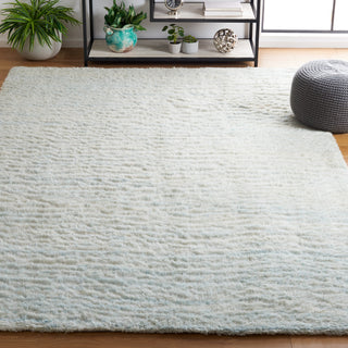 Safavieh Casablanca Collection CSB702M Rug, Light Blue, 3' x 5'