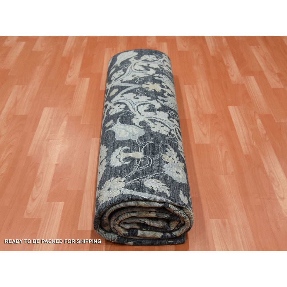 Gray/Blue Tulip and Large Blossom Textured Wool Hand Knotted Rug, 8'2"x10'0"