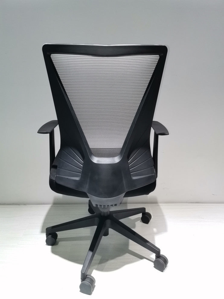 Hobart Low Back Revolving Ergonomic Office Chair, Black