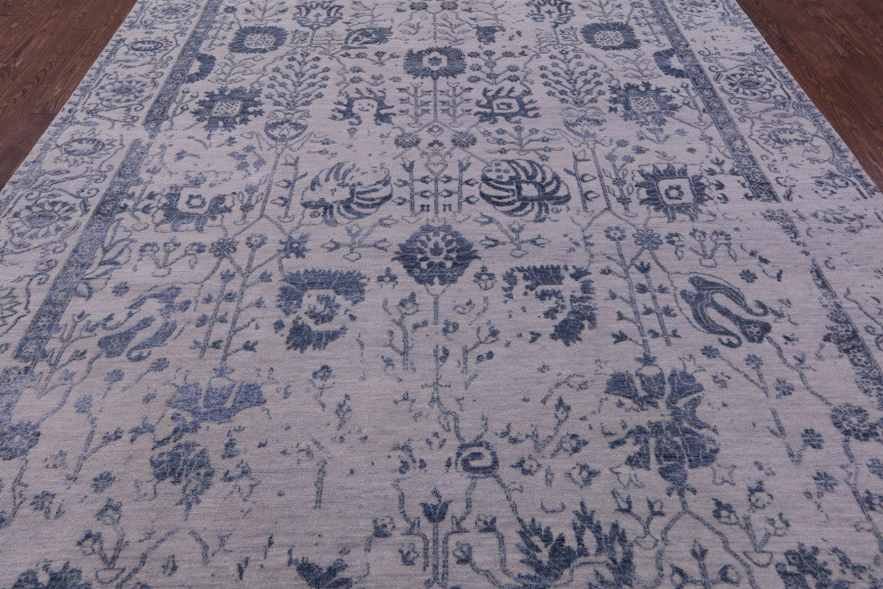 8' 11" X 12' 4" Hand Knotted Wool & Silk Persian Rug - Q15741