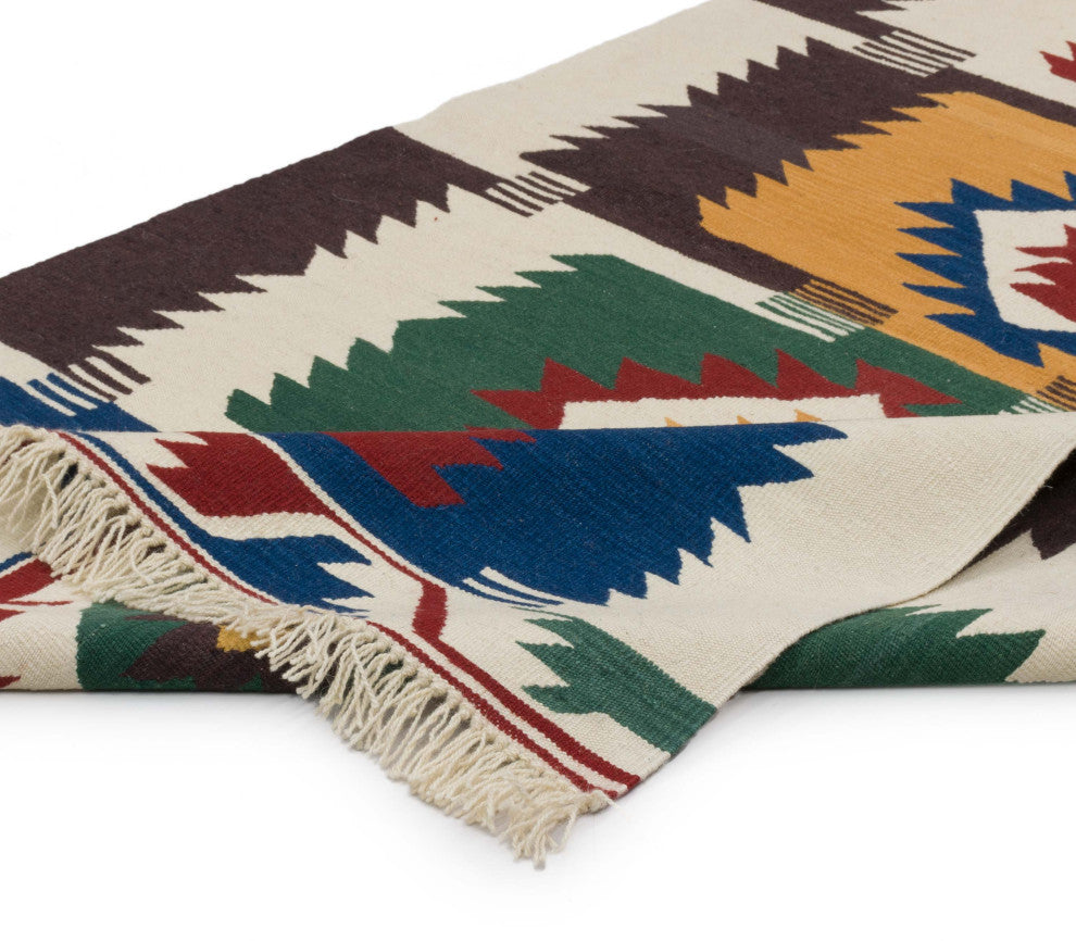 New Handwoven Turkish Kilim Rug 3' 11" x 6' 4", 47 in. x 76 in.