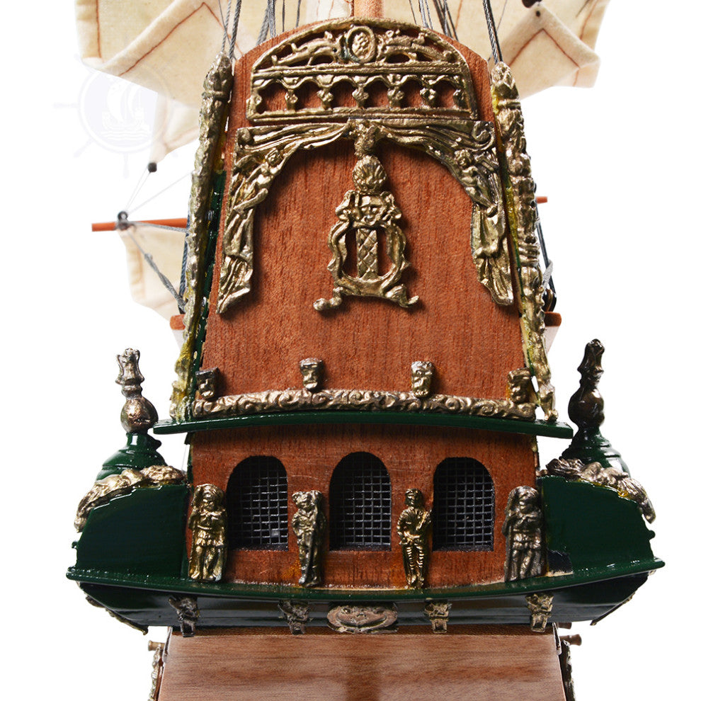 Batavia Museum-quality Fully Assembled Wooden Model Ship