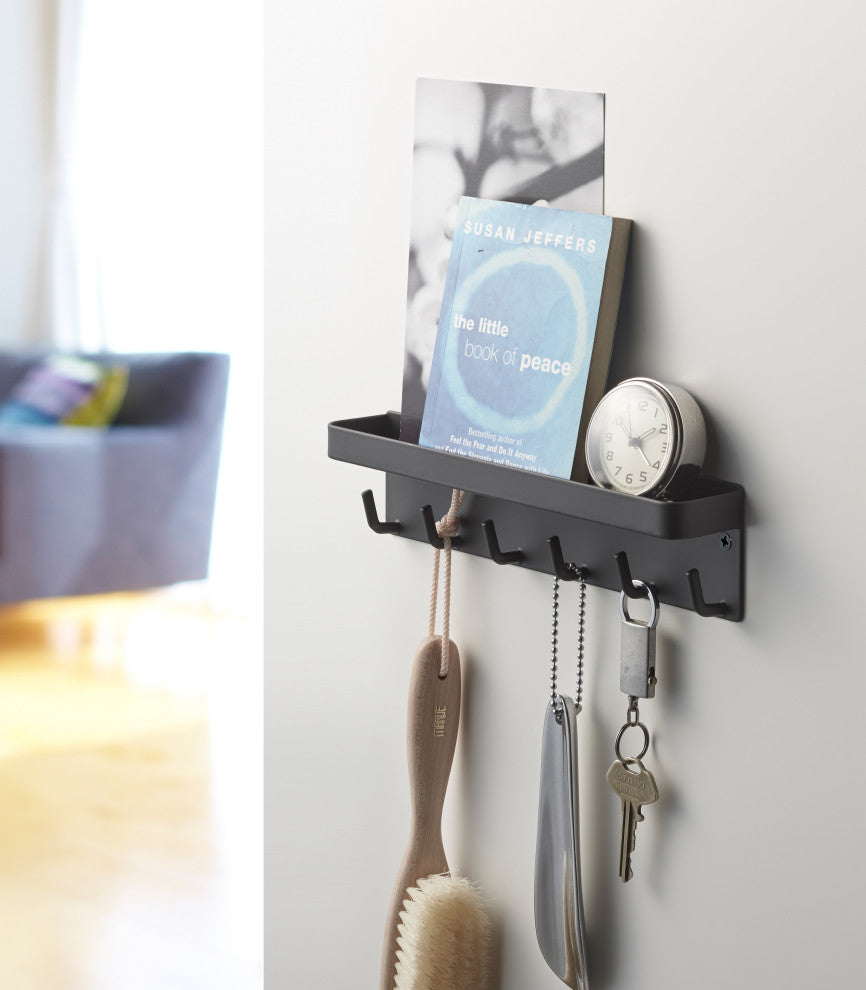 Smart Magnetic Key Rack W/ Tray, Black